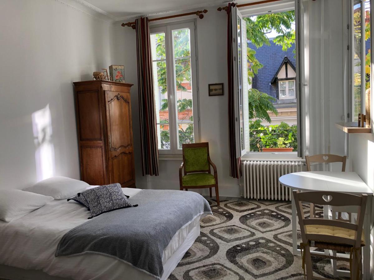 Villa Camelia Quartier Thermal Grand Studio Au Calme Vichy Zewnętrze zdjęcie
